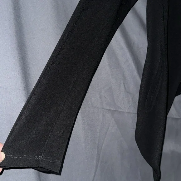 BCBG open front high low blazer - Picture 5 of 6